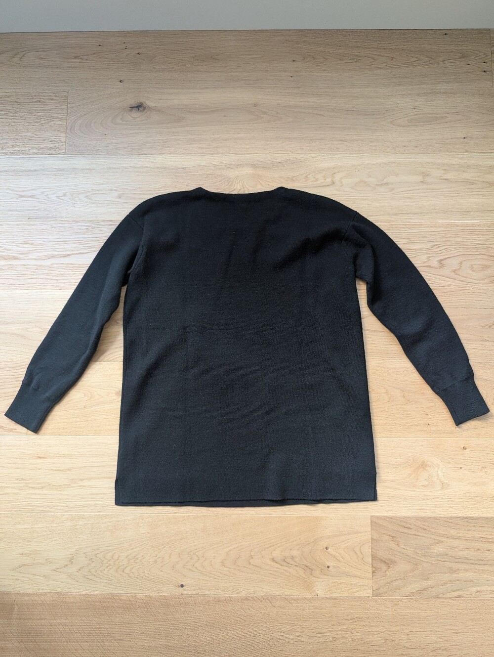 Jcrew 100% Merino Wool Black Sweater With Leather Pockets - Picture 2 of 8